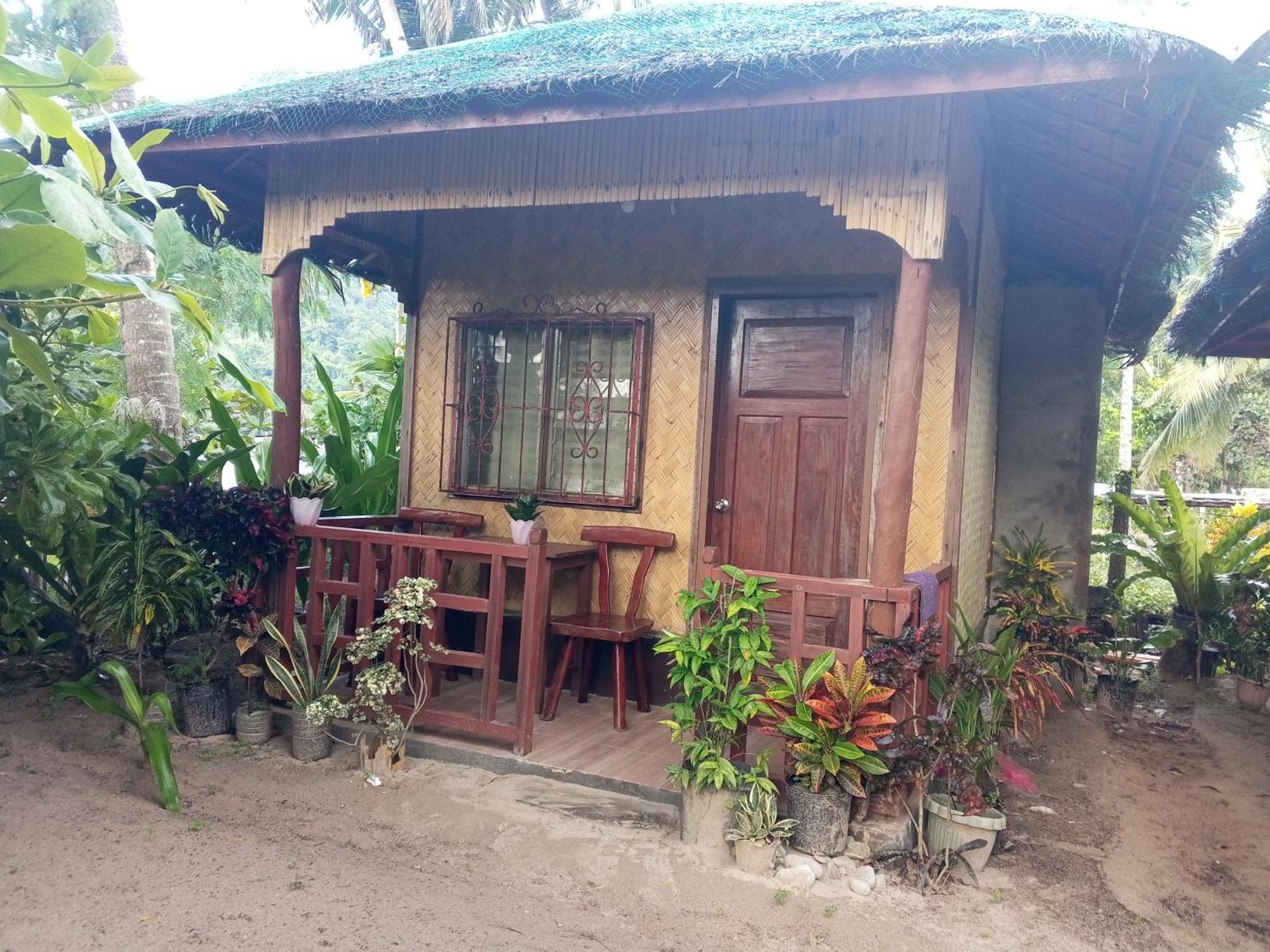 Akoya Beach Park And Cottages Locaroc Szoba fotó